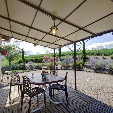 Gite Tout Equipe Avec Terrasse, Jardin Et Prestations De Qualite Pres De Genilac - Fr-1-496-114 Exteriér fotografie